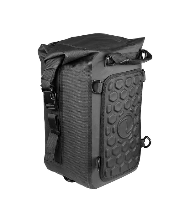 STACKER 20L STORMPROOF